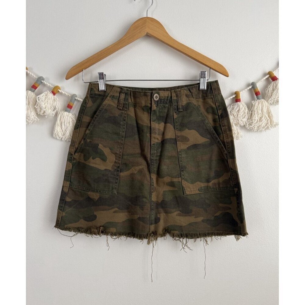 Blank NYC Chain Of Command Green Camo Denim Mini Skirt Grunge Streetwear Sporty
